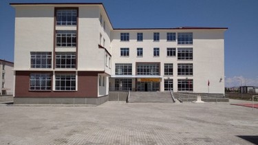 Kars-Merkez-Selahaddin Eyyubi Anadolu İmam Hatip Lisesi fotoğrafı