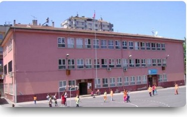 Trabzon-Ortahisar-100.Yıl İlkokulu fotoğrafı