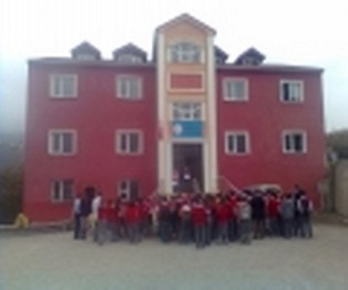 Trabzon-Ortahisar-Yeşilova Kemal Bülbüloğlu Ortaokulu fotoğrafı