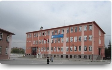Konya-Selçuklu-100. Yıl Mahallesi Ahmet Haşhaş Ortaokulu fotoğrafı