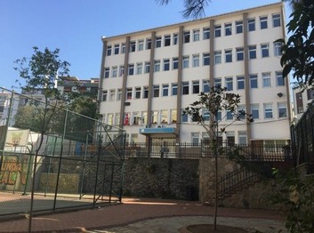 İstanbul-Beyoğlu-Cemal Artüz İmam Hatip Ortaokulu fotoğrafı