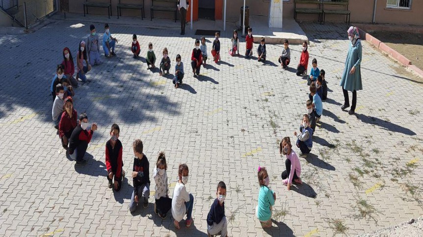 Antalya-Korkuteli-Gümüşlü İlkokulu fotoğrafı