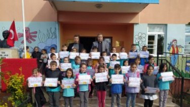Balıkesir-Gönen-Eczacı İzzet Akçiçek İlkokulu fotoğrafı
