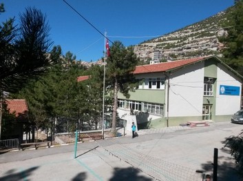 Karaman-Ermenek-Ermenek İmam Hatip Ortaokulu fotoğrafı