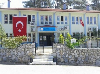 Muğla-Marmaris-Çetibeli Ali Fikret Bilgin Ortaokulu fotoğrafı