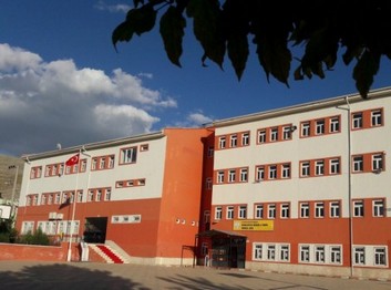 Kahramanmaraş-Elbistan-Karaelbistan Mesleki ve Teknik Anadolu Lisesi fotoğrafı