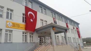 Bilecik-Bozüyük-Zehra Ulusay Mesleki ve Teknik Anadolu Lisesi fotoğrafı