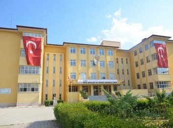 Isparta-Merkez-Borsa İstanbul Mesleki ve Teknik Anadolu Lisesi fotoğrafı