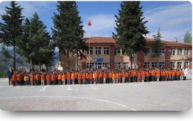 Karaman-Ermenek-Güneyyurt Hurşit Akpınar İlkokulu fotoğrafı