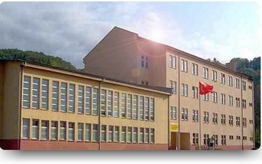 Zonguldak-Ereğli-Uzun Mehmet Mesleki ve Teknik Anadolu Lisesi fotoğrafı