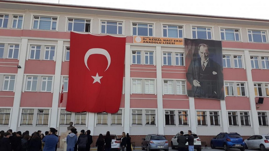 İstanbul-Bağcılar-Dr. Kemal Naci Ekşi Anadolu Lisesi fotoğrafı