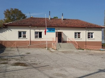 Amasya-Taşova-Yerkozlu Şehit Ali Öztürk İlkokulu fotoğrafı