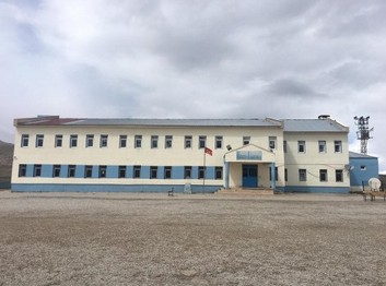 Van-Çaldıran-Yukarı Dikme Ortaokulu fotoğrafı