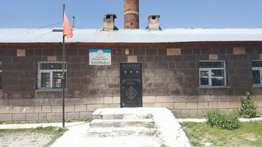 Bitlis-Ahlat-Yoğurtyemez İlkokulu fotoğrafı