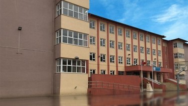 Kocaeli-Başiskele-Yuvacık Serdar Ortaokulu fotoğrafı