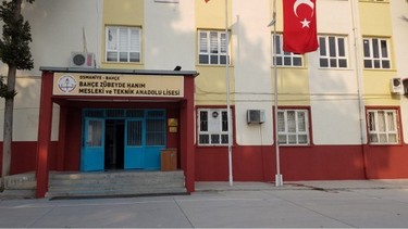 Osmaniye-Bahçe-Bahçe Zübeyde Hanım Mesleki ve Teknik Anadolu Lisesi fotoğrafı