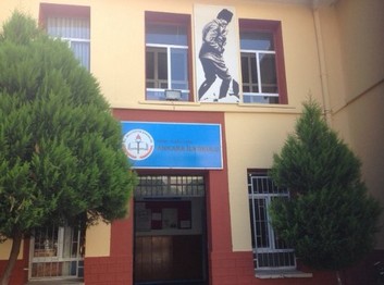 İzmir-Karşıyaka-Ankara İlkokulu fotoğrafı