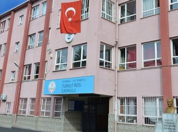 İstanbul-Sultanbeyli-Turgut Reis İlkokulu fotoğrafı