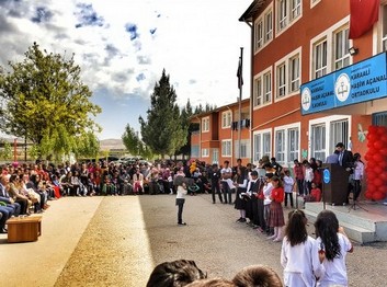 Şanlıurfa-Eyyübiye-Karaali Haşim Açanal Ortaokulu fotoğrafı
