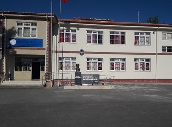 Mersin-Gülnar-Gülnar Samiye-Naim Eğitim Vakfı Ortaokulu fotoğrafı