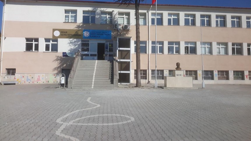 Afyonkarahisar-Hocalar-Hocalar Şehit Hasan Yalın İlkokulu fotoğrafı