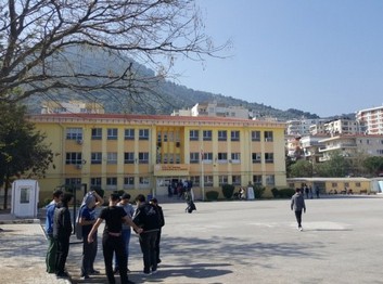 İzmir-Balçova-Salih Dede Anadolu Lisesi fotoğrafı