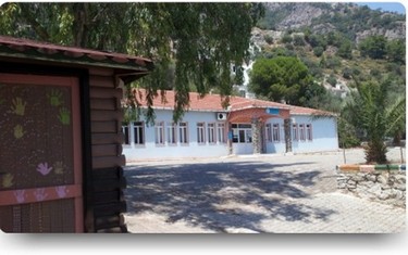 Muğla-Marmaris-Turunç Saadet Zeki Ünsal Ortaokulu fotoğrafı