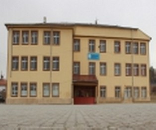 Sivas-Gemerek-Yurter Özcan Ortaokulu fotoğrafı