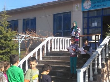 Aksaray-Gülağaç-Bekarlar Hürriyet Ortaokulu fotoğrafı