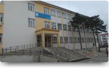 Elazığ-Merkez-Kaya Karakaya Ortaokulu fotoğrafı