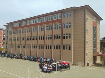 Trabzon-Araklı-Araklı Anadolu İmam Hatip Lisesi fotoğrafı