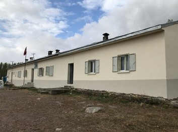 Kars-Kağızman-Camuşlu Şair İsmail Cemal Turan İlkokulu fotoğrafı