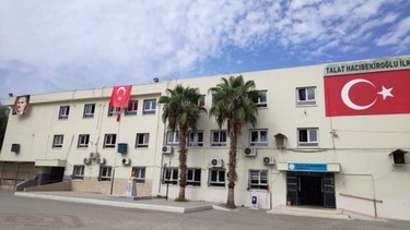 Adana-Seyhan-Talat Hacıbekiroğlu İlkokulu fotoğrafı