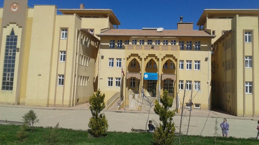 Diyarbakır-Silvan-Selahaddinî Eyyübi Ortaokulu fotoğrafı