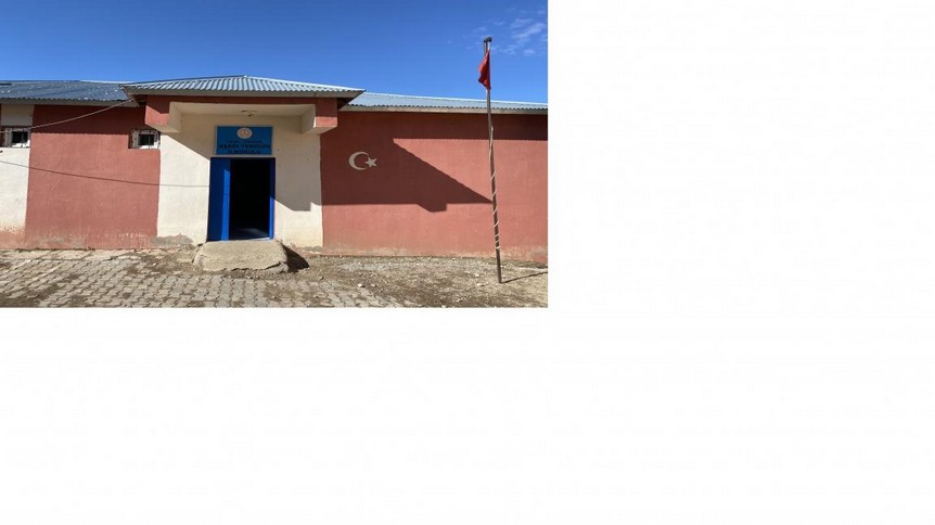 Ağrı-Hamur-Aşağı Yenigün İlkokulu fotoğrafı
