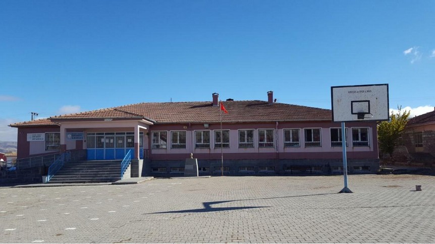 Kayseri-Akkışla-Ortaköy Ortaokulu fotoğrafı