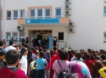 Muğla-Seydikemer-Eşen Şehit Er Adnan Ergen İlkokulu fotoğrafı