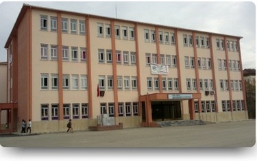 İstanbul-Sancaktepe-Şehit Öğretmen Nurgül Kale Ortaokulu fotoğrafı