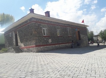 Van-Başkale-Kocaköy İlkokulu fotoğrafı