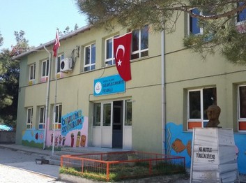 Tekirdağ-Malkara-Sağlamtaş Cumhuriyet Ortaokulu fotoğrafı
