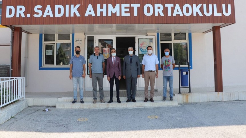 Çorum-Merkez-Dr.Sadık Ahmet Ortaokulu fotoğrafı