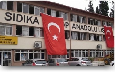 İzmir-Bornova-Sıdıka Rodop Anadolu Lisesi fotoğrafı