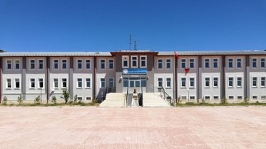 Sivas-Hafik-Adem Yavuz İlkokulu fotoğrafı