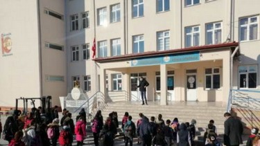Isparta-Şarkıkaraağaç-Kerkük Ortaokulu fotoğrafı