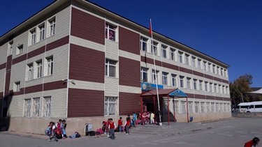 Ağrı-Merkez-Şeyh Edebali İlkokulu fotoğrafı