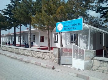 Konya-Sarayönü-Halıcı İstiklal Ortaokulu fotoğrafı