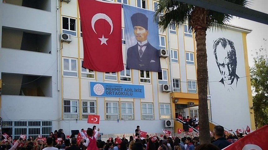 Adana-Yüreğir-Mehmet Adil İkiz Ortaokulu fotoğrafı