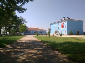 Denizli-Acıpayam-Karahöyük Ortaokulu fotoğrafı