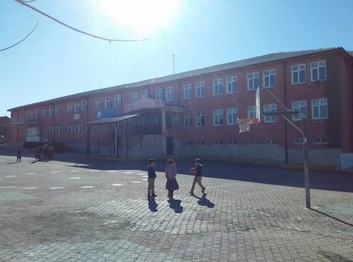Konya-Ahırlı-Akkise Atatürk İlkokulu fotoğrafı