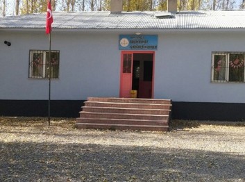 Van-Erciş-Salih Ölmez İlkokulu fotoğrafı
